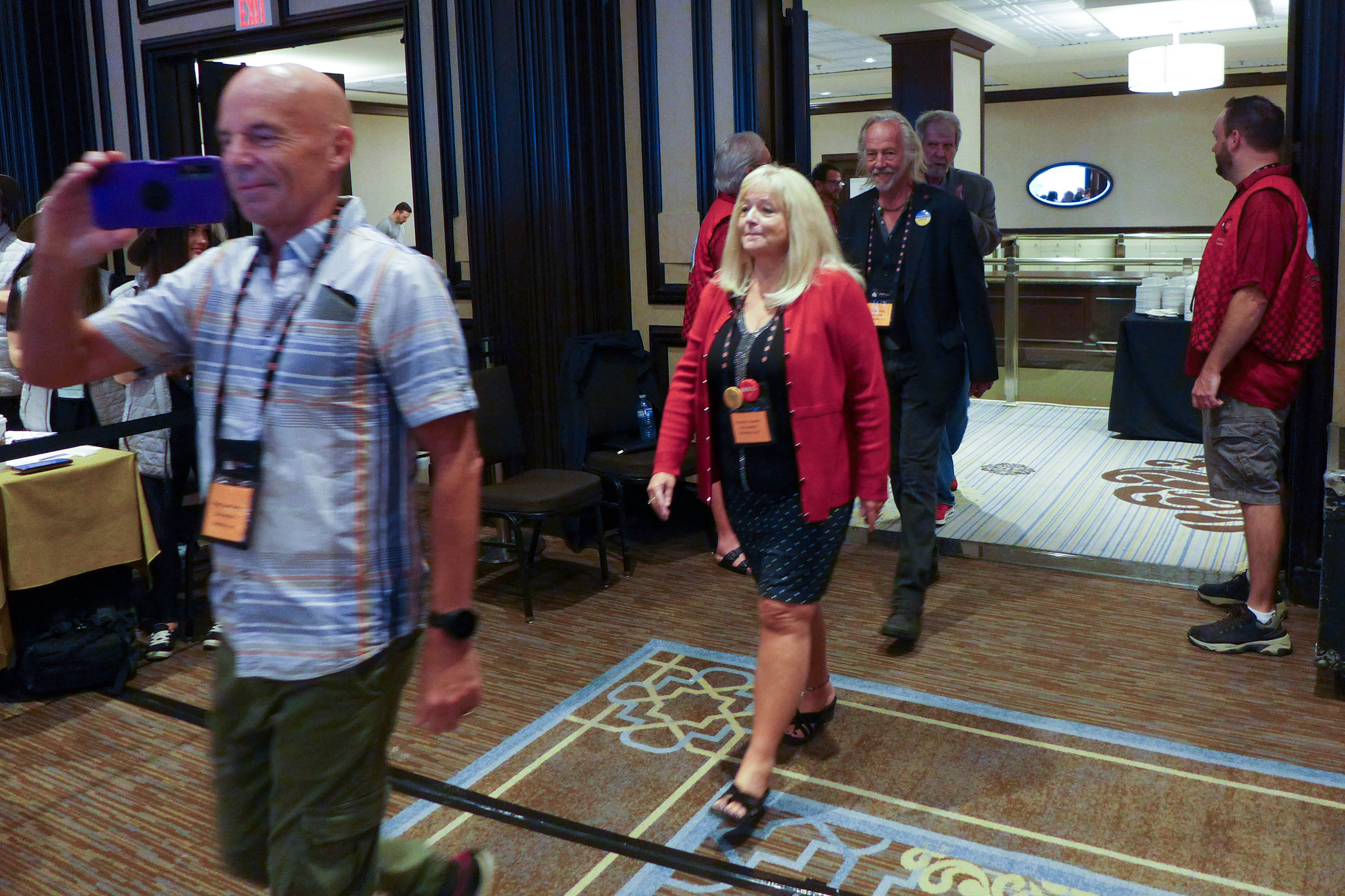 members being piped in