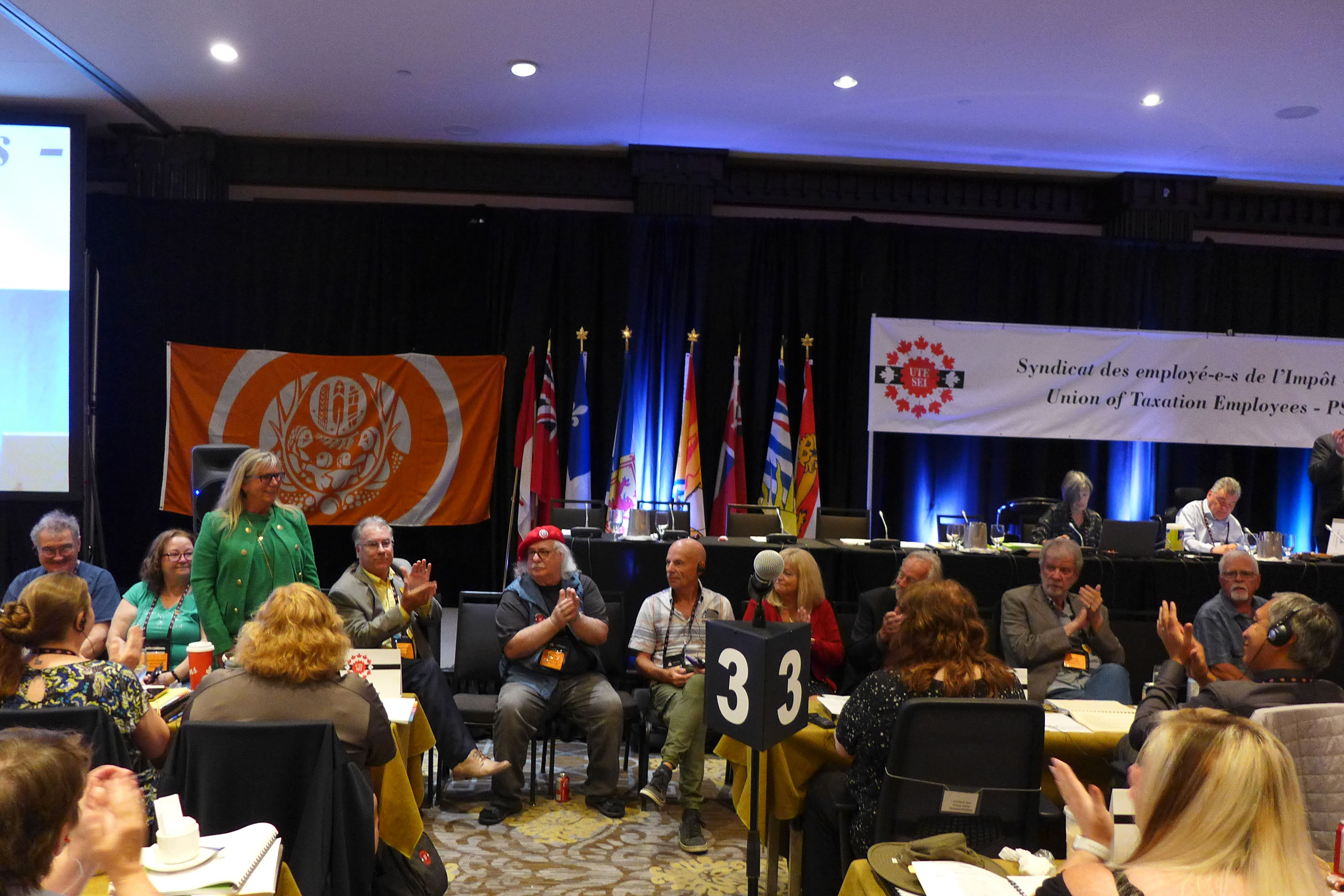 Présentation des membres à vie et membres honoraires