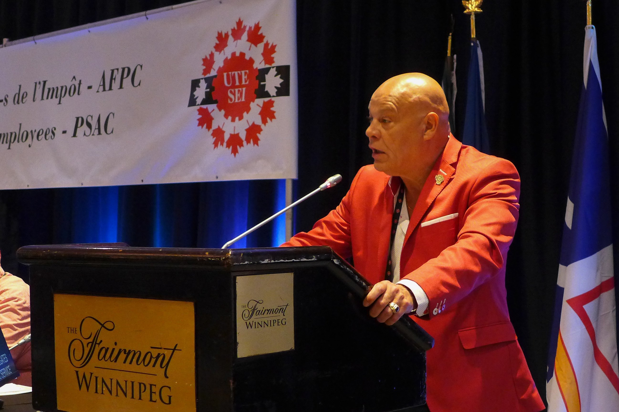 Doug Gaetz, 1er vice-président