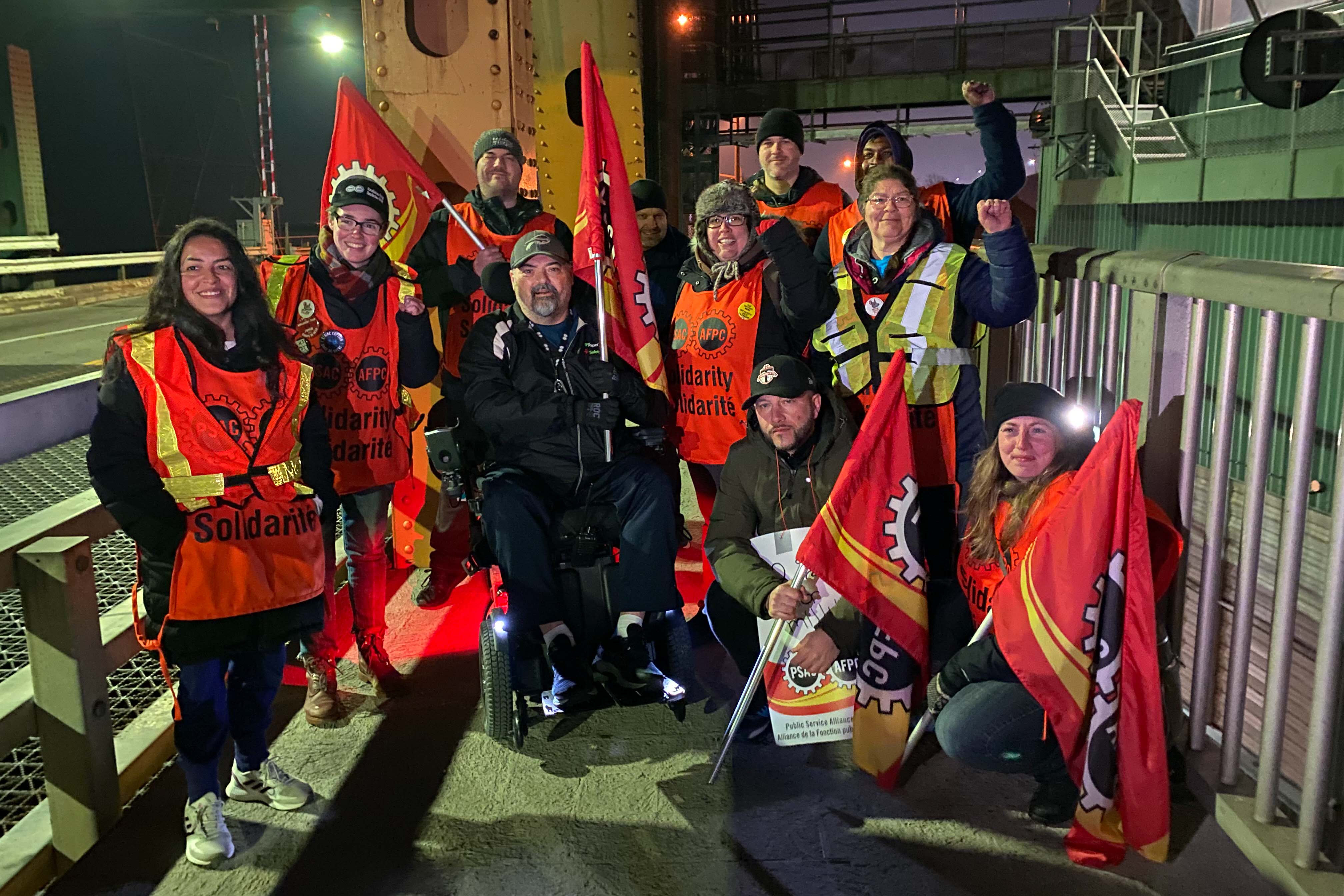 Sur le pont levant de Burlington à 5h30 du matin.
