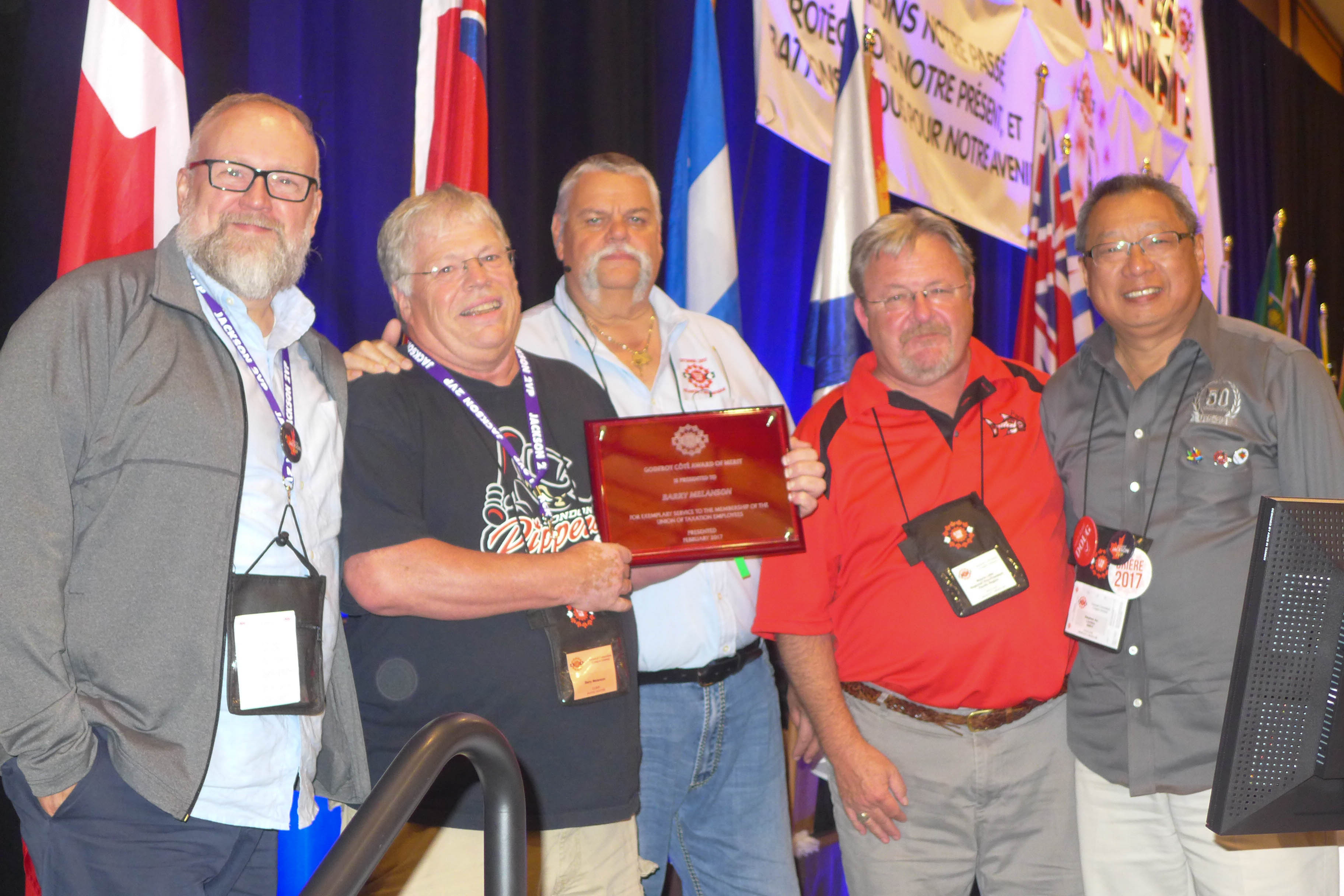 Barry Melanson receives the Godfroy Côté Award