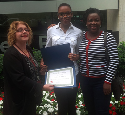 Janet Graham, Onowhoakpo Aregheore et sa mère