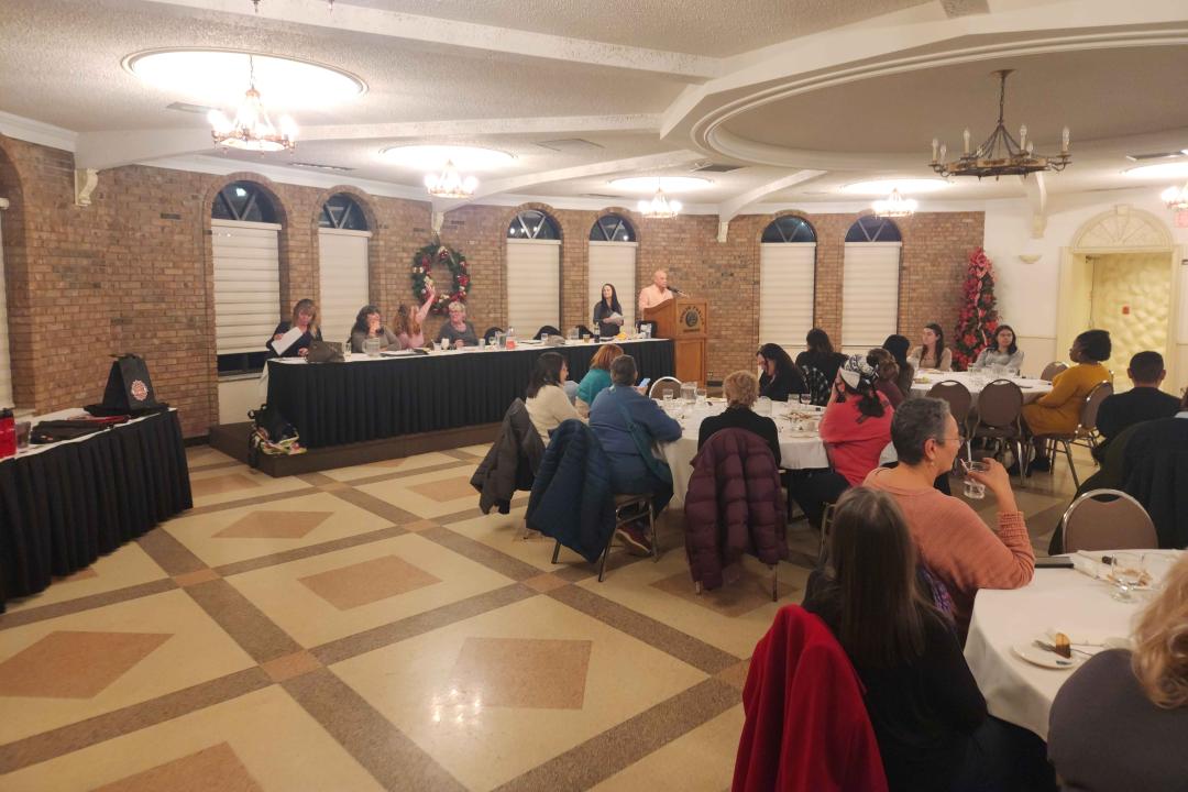 head table and participants Windsor AGM