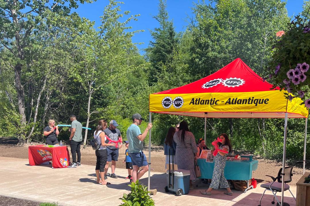 les tentes du syndicat