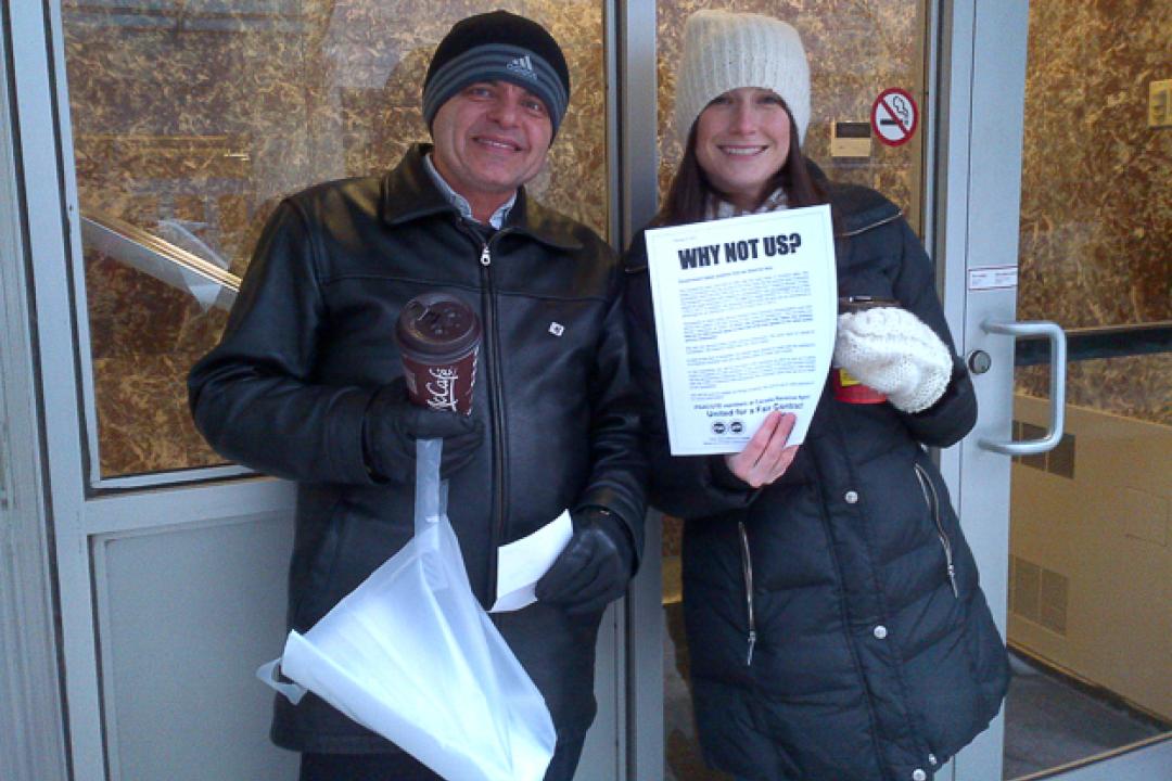 Youssef Tannous, trésorier de la section locale et Laura Halliwill, VP de la section locale
