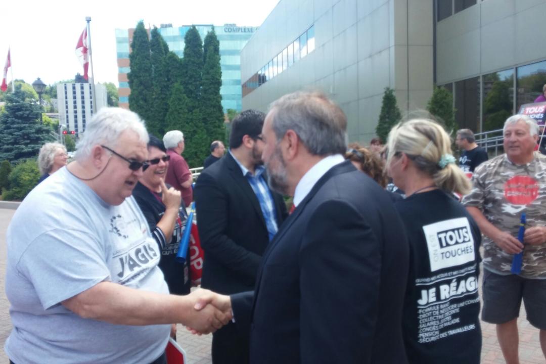 Denis Lalancette, VPR Québec avec Thomas Mulcair, chef du NPD